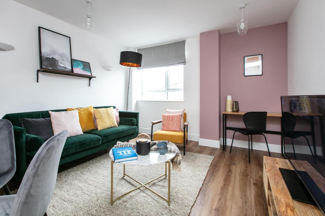 City Centre - Free Parking - Stylish 2 Bedroom Apartment Bristol Extérieur photo