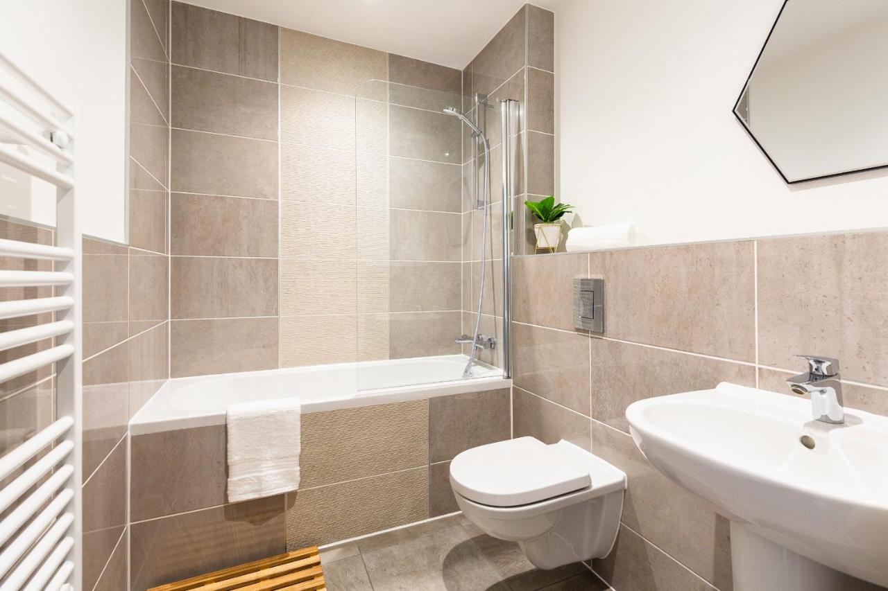 City Centre - Free Parking - Stylish 2 Bedroom Apartment Bristol Extérieur photo