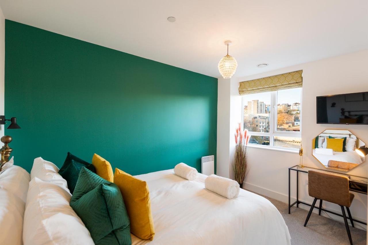 City Centre - Free Parking - Stylish 2 Bedroom Apartment Bristol Extérieur photo