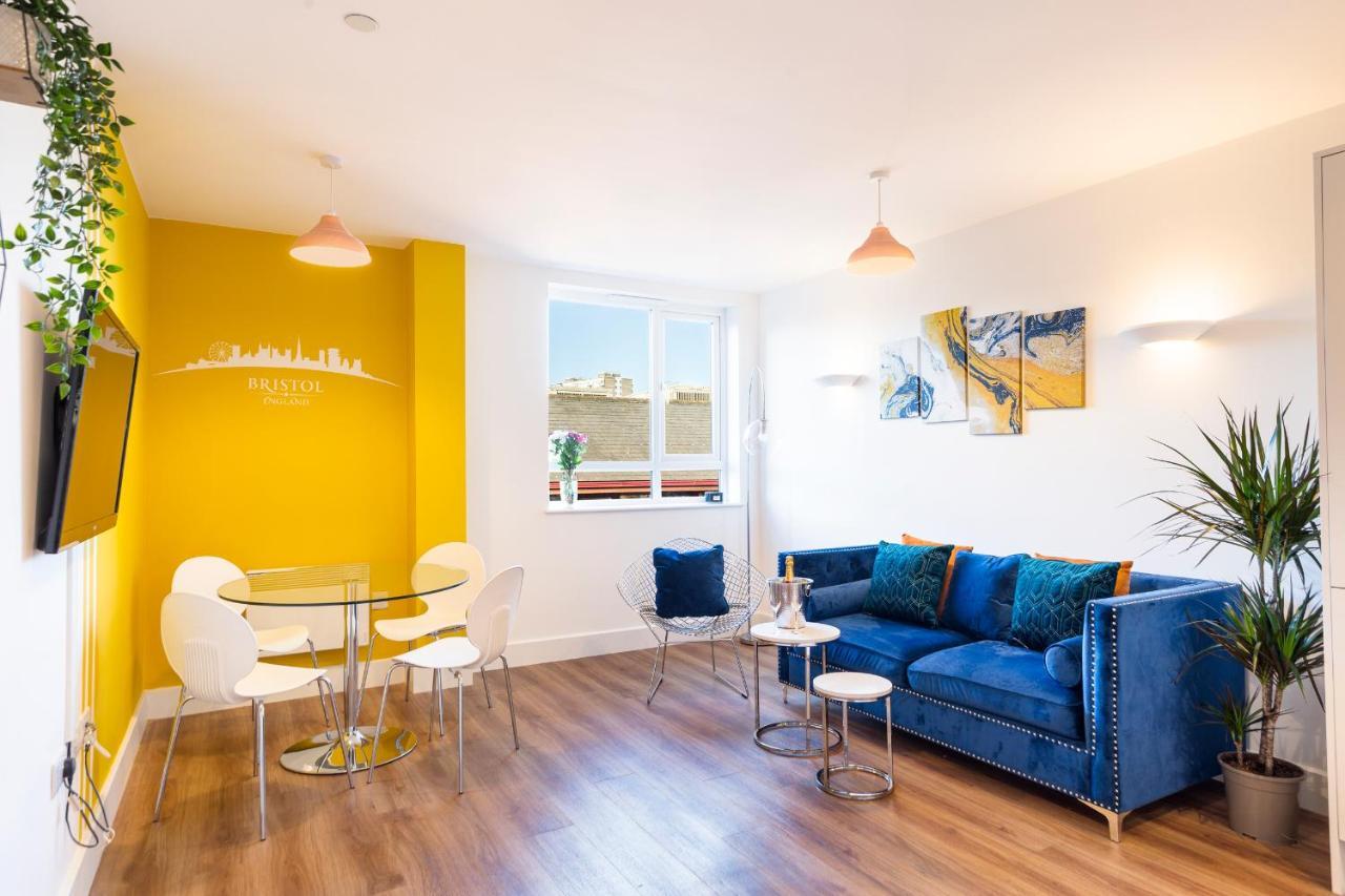 City Centre - Free Parking - Stylish 2 Bedroom Apartment Bristol Extérieur photo